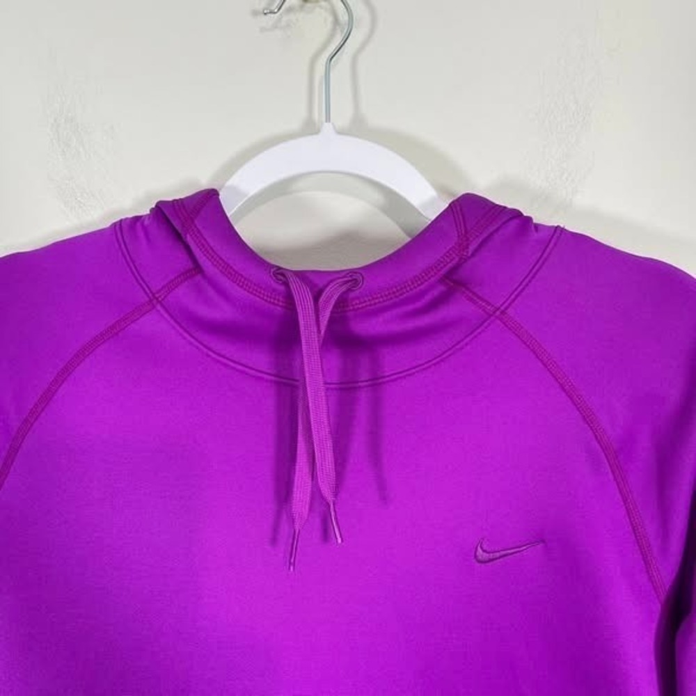 Nike Therma Fit Hoodie Sweatshirt Womens Large Magenta Purple‎ Athletic Training - Picture 3 of 11